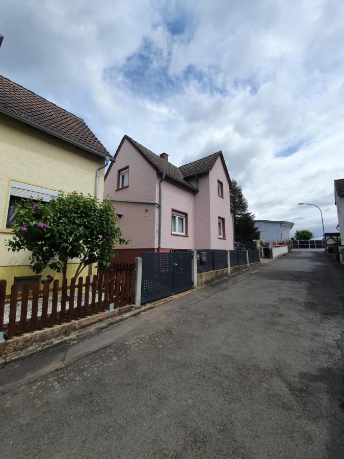 Pension&Haus Formidable Nidderau Exterior foto